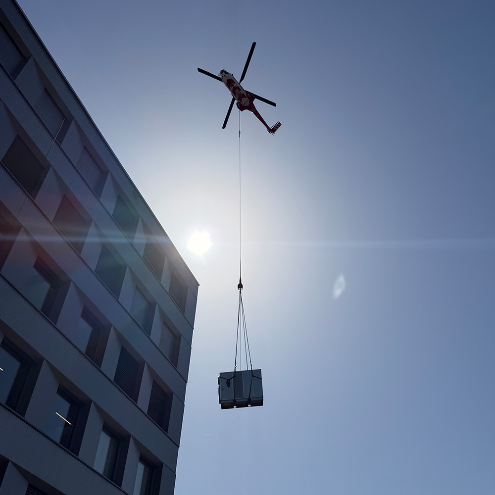 SoMe Helikopter 11zon